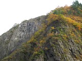 岩壁の紅葉 清津峡