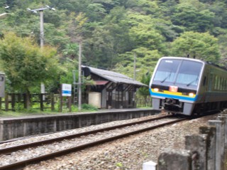 通過列車 特急南風