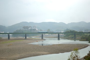 大洲城と予讃線 大洲城と予讃線