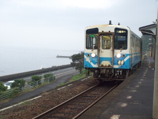 予讃線普通列車 キハ32形