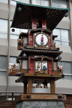 坊っちゃん登場 坊っちゃんカラクリ時計