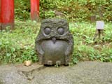 ふくろう石像
