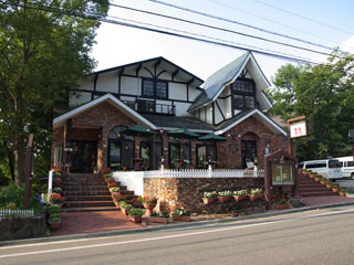 ペンション カルナージュ