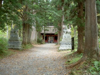 随神門 戸隠神社 随神門