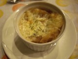スープ オニオングラタンスープ