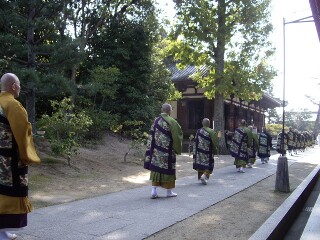 僧侶らの行列 僧侶らの行列
