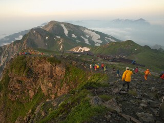 頂上宿舎と白馬山荘 頂上宿舎と白馬山荘