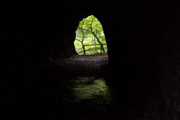 トンネル