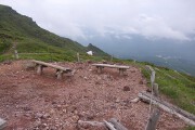 片倉岳