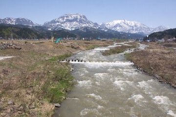 頸城駒ヶ岳と雨飾山 頸城駒ヶ岳と雨飾山