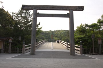 宇治橋鳥居