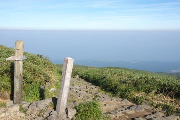 御浜小屋の手前 御浜小屋の手前