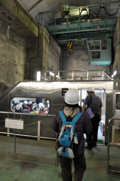 インクラインに乗り込む インクライン