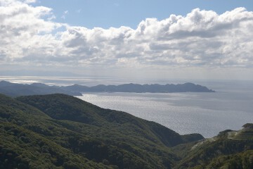 眺瞰台より小泊岬方面 小泊岬