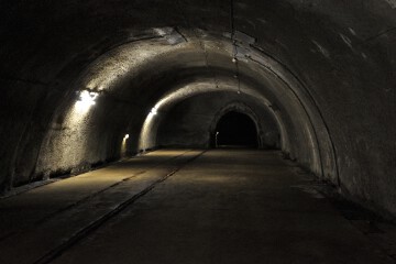 トンネル トンネル