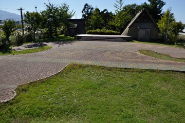 木造駅 木造駅 広場