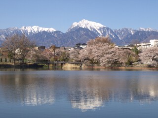甲斐駒ヶ岳 長坂湖