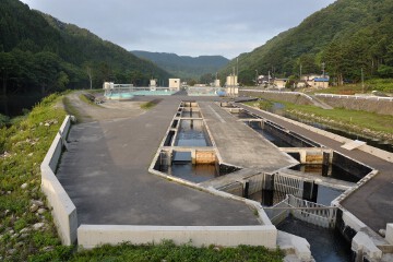 サケ・マスふ化場施設