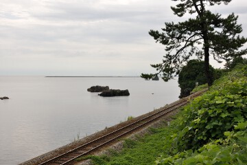 氷見線 雨晴海岸