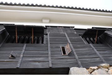 松江城　石落し