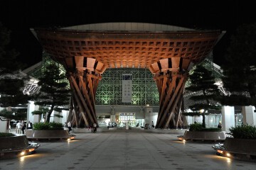 金沢駅