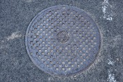 マンホール