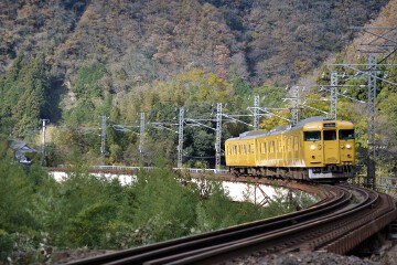 伯備線 和気行 伯備線