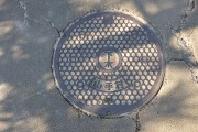 マンホール マンホール
