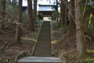 山門 安楽寺