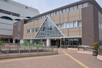 東口駅ビル 下関駅