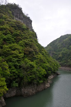 重塀岩 長門峡