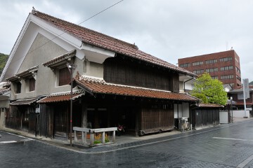 河田商店 津和野商家