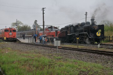 入換作業 SLやまぐち号