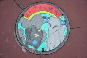 おいでませ駅通り マンホール おいでませ駅通り