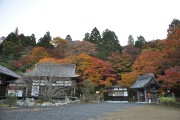 本坊の前の広場 百済寺