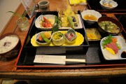 季節のお弁当 割烹の魚仲