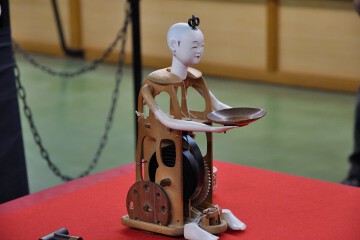 茶運び人形 茶運び人形