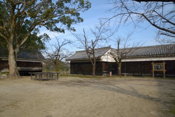 北十八間櫓と不開門 北十八間櫓と不開門