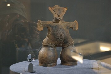 仮面の女神 仮面の女神