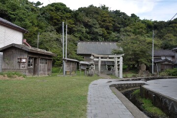 白山神社