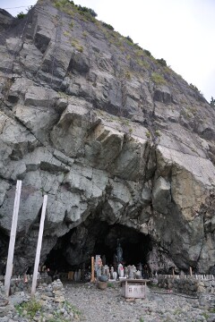 地蔵菩薩と石地蔵