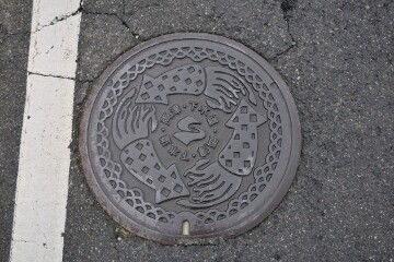 佐渡市のマンホール