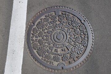 塩竈市港町のマンホール 塩竈市港町のマンホール