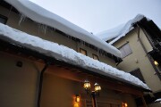 屋根の雪 屋根の雪