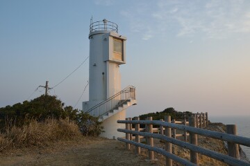 鴨田岬灯台