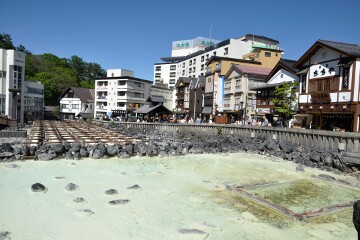 湯畑 湯畑