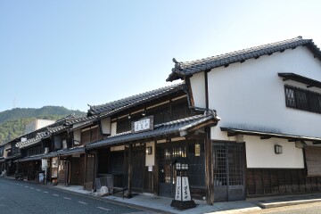 居酒屋「胡麻や」