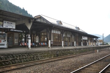 郡上八幡駅ホーム