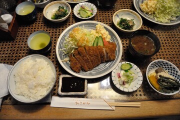 かつ定食