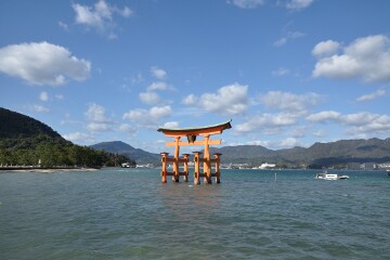 大鳥居"" 大鳥居